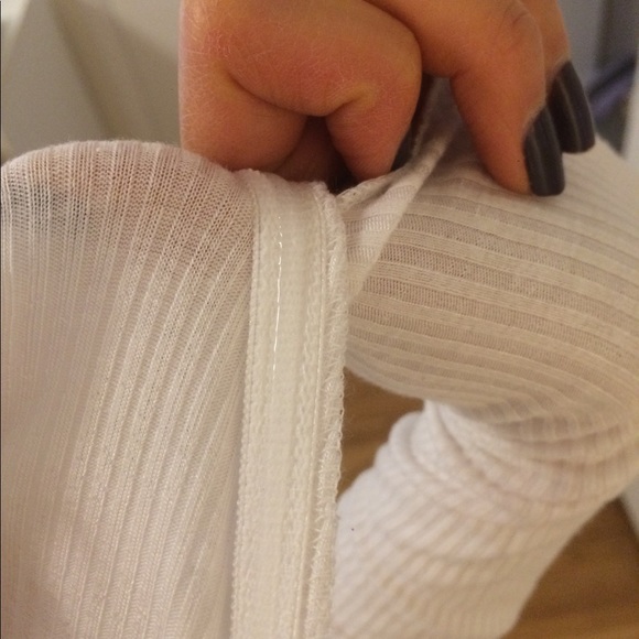 New with tag White ruched long sleeve white top xs - Picture 4 of 5